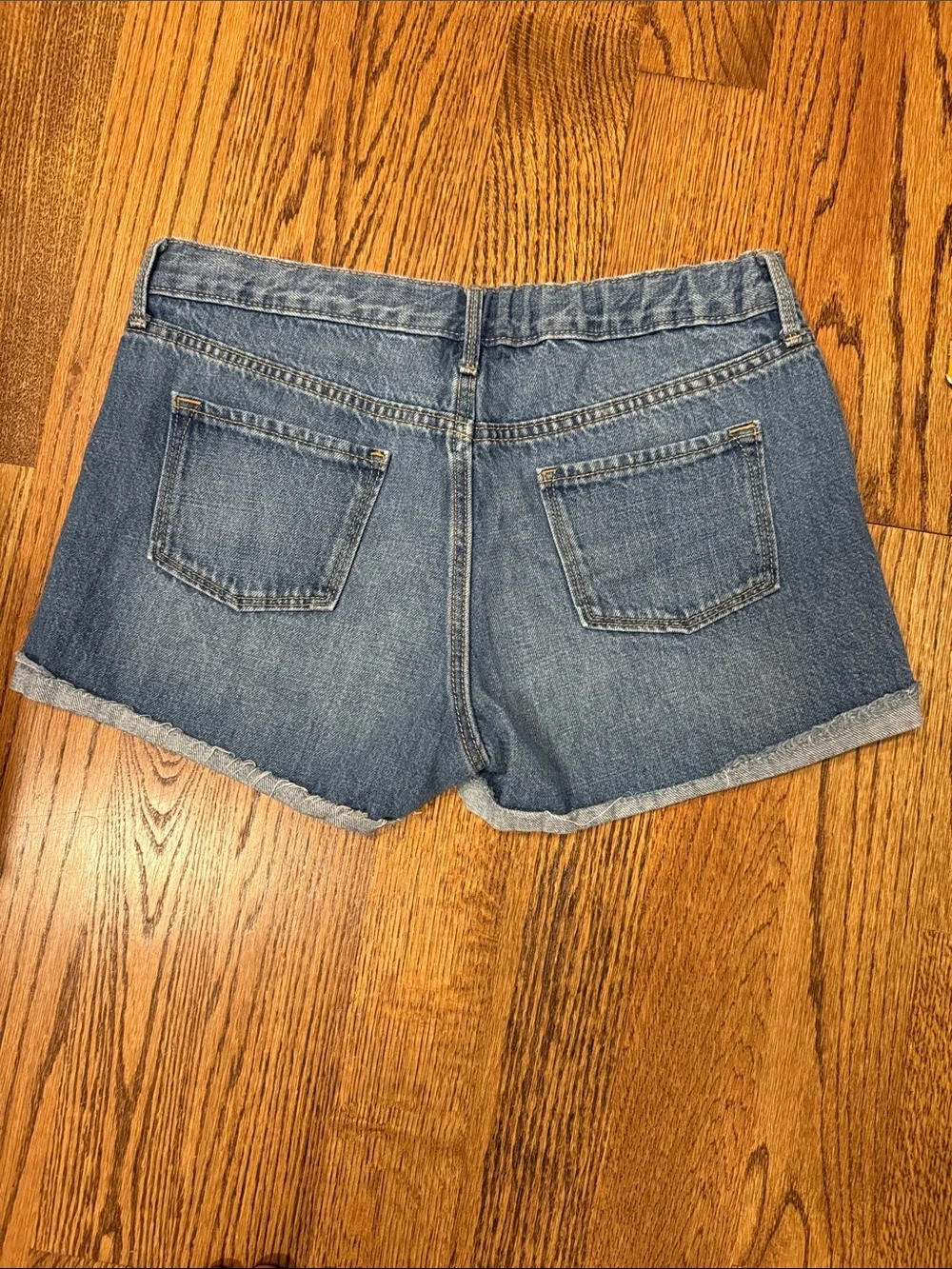 Girls Old Navy Blue Denim Rolled Cuff Jean Shorts size 16 Plus